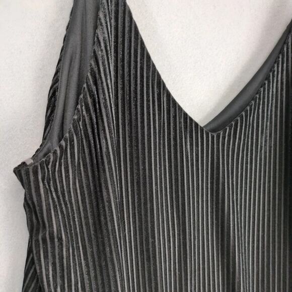 Wild Fable Black Ribbed Velvet Mini Dress Sz XL Shift Oversize V-Neck Whimsigoth - Picture 8 of 10